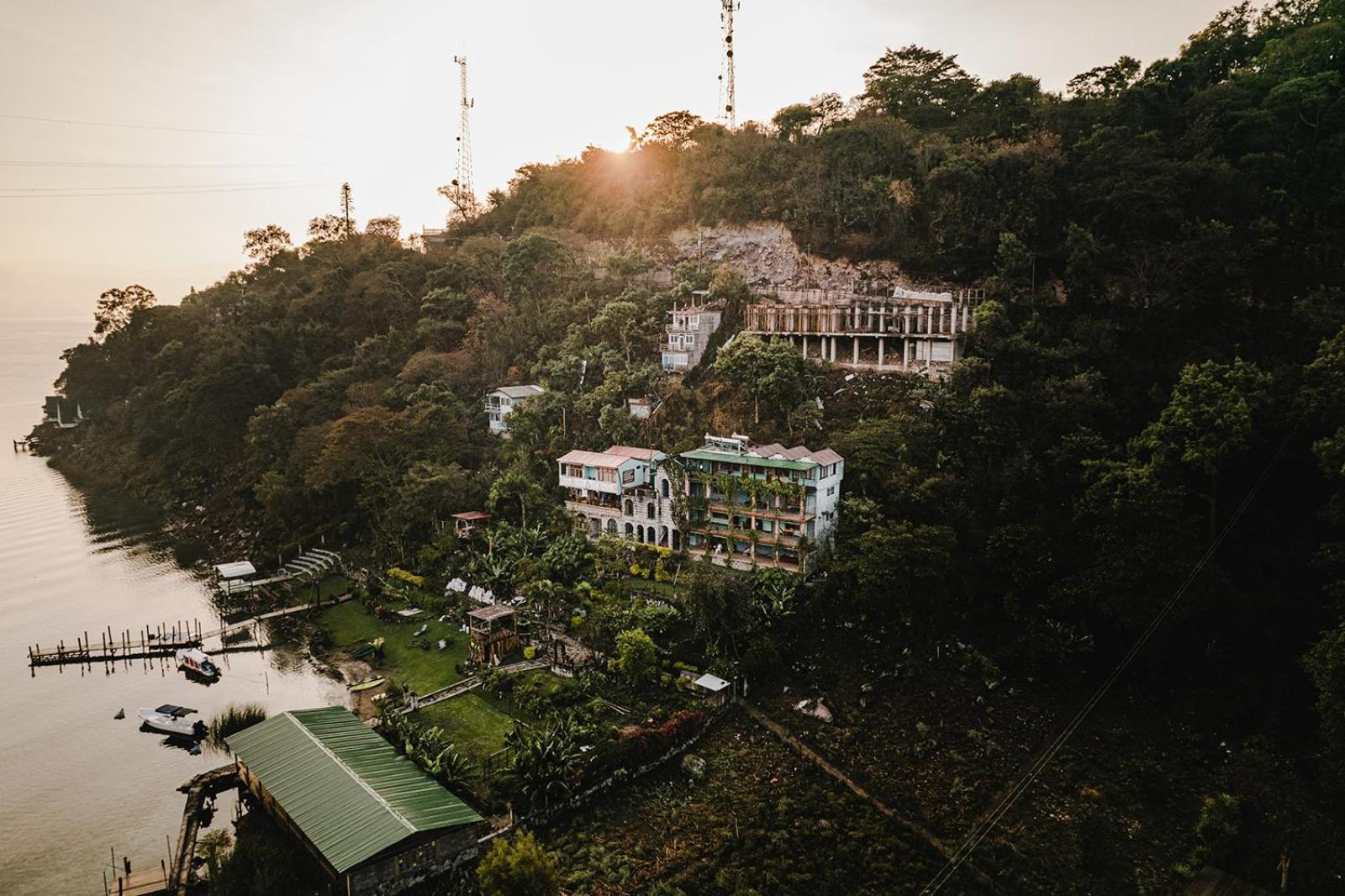 Eco Hotel Uxlabil Atitlan San Juan La Laguna Exterior foto